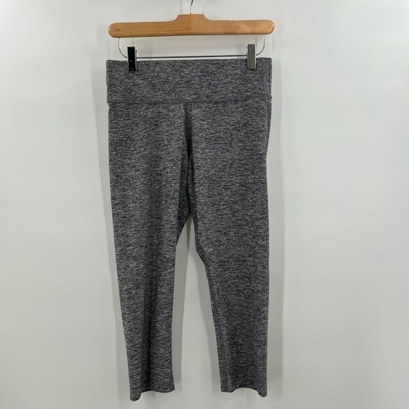 Victoria’s Secret Pink Grey Ultimate Leggings Ladies Small - Picture 2 of 8